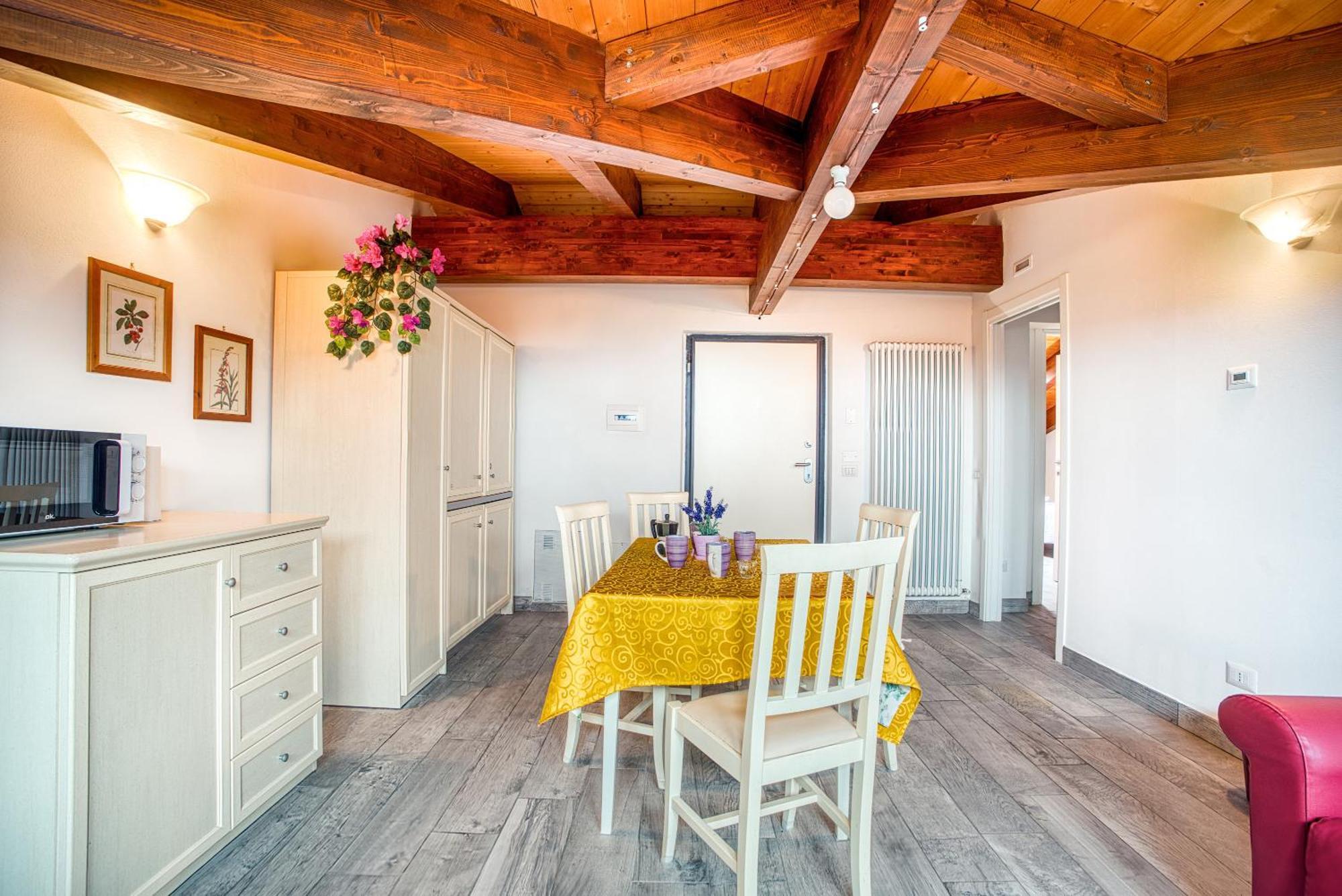 Casavacanzelemore - Casa Zoe Valfabbrica Екстер'єр фото