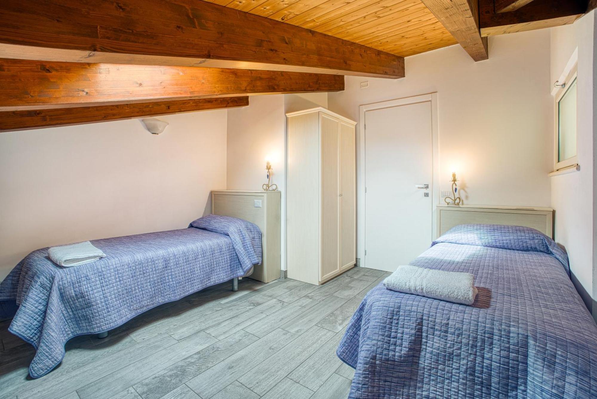 Casavacanzelemore - Casa Zoe Valfabbrica Екстер'єр фото